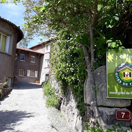 Grande Maison Au Coeur D'un Village Historique Avec Terrasse Et Wifi Inclus