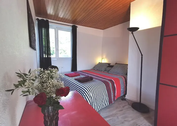 Grande Maison Au Coeur D'un Village Historique Avec Terrasse Et Wifi Inclus - Fr-1-582-308 Saint-Vidal