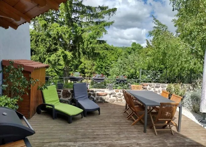 Grande Maison Au Coeur D'un Village Historique Avec Terrasse Et Wifi Inclus - Fr-1-582-308 *